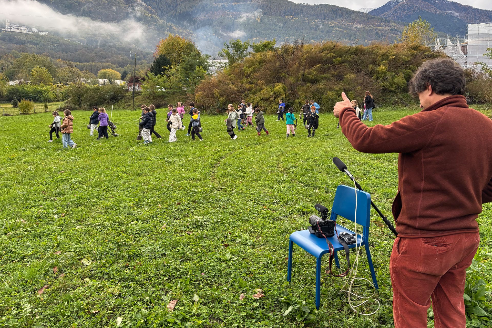 MAKING OF MOUNTAIN ECHOES, CHIAMATA DELL_ERBA, ALBOSAGGIA, 2025 PH. YUVAL AVITAL STUDIO