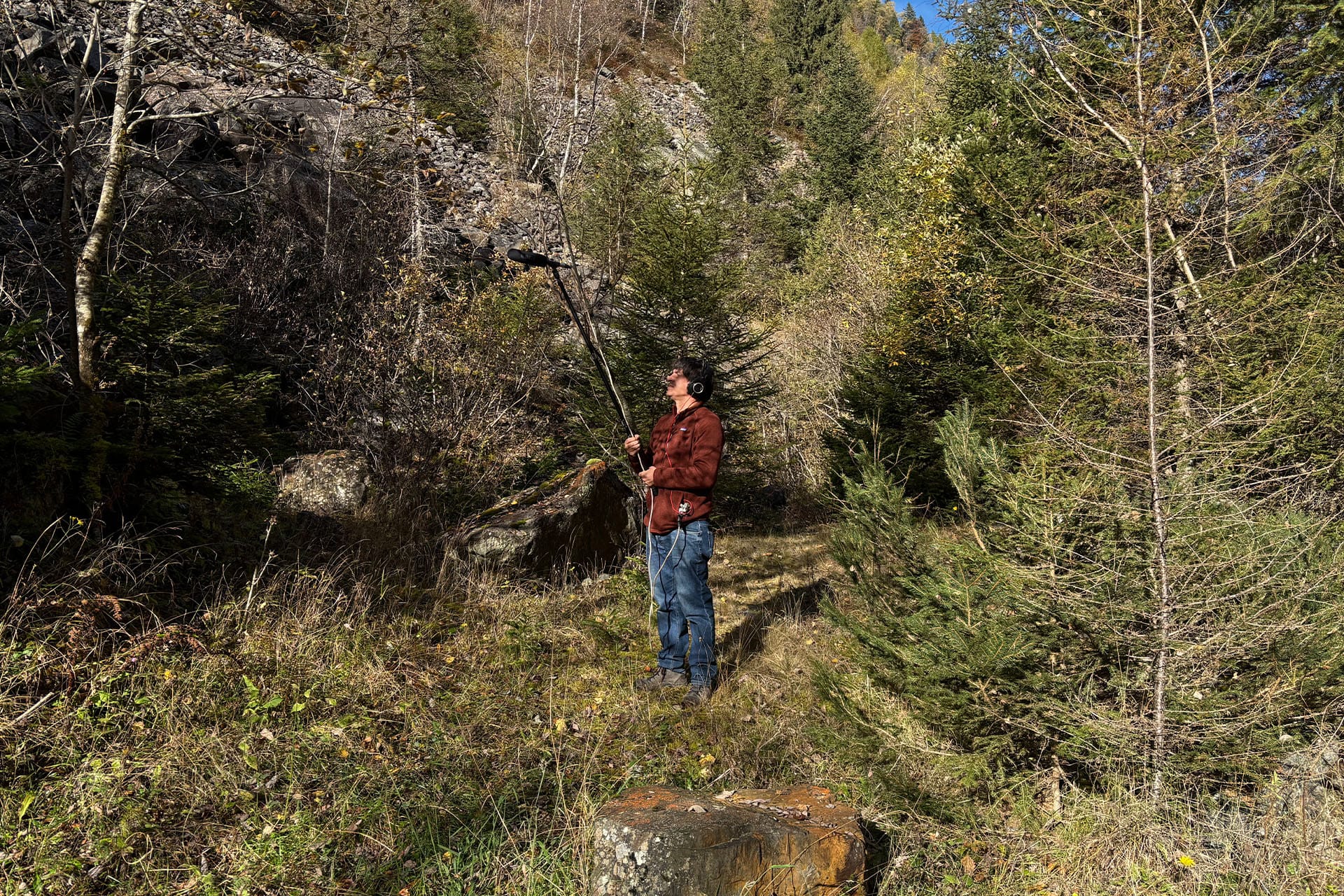 MAKING OF MOUNTAIN ECHOES, PARCO DELLE OROBIE VALTELLINESI, 2025 PH. YUVAL AVITAL STUDIO