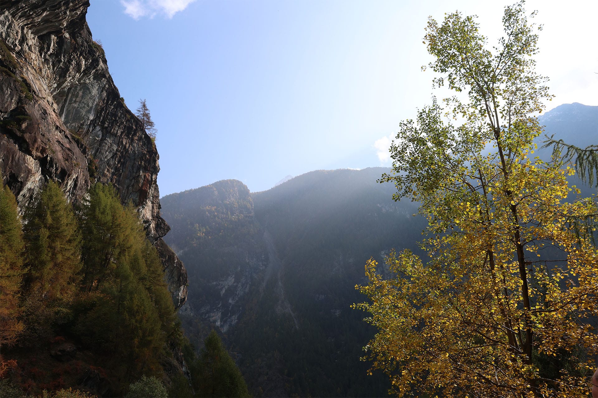 Yuval Avital © JOURNEY SERIES N.70, VALTELLINA, ITALIA, 2025